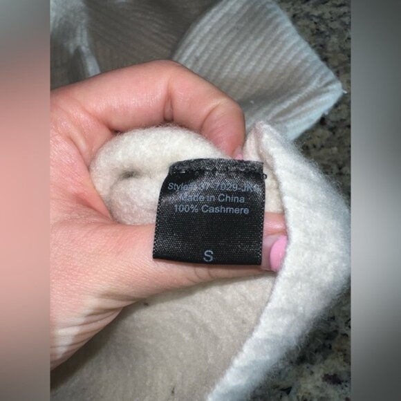 Jenni Kayne 100% Cashmere Sweater - Picture 3 of 4